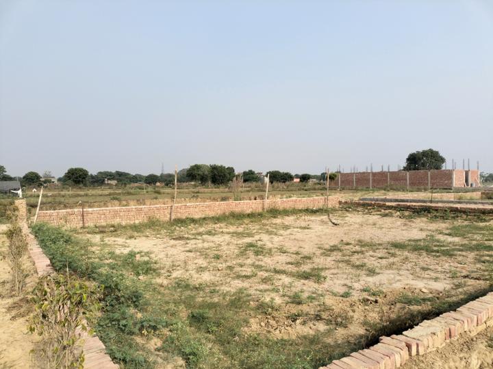 Noida Extension Main Image 1