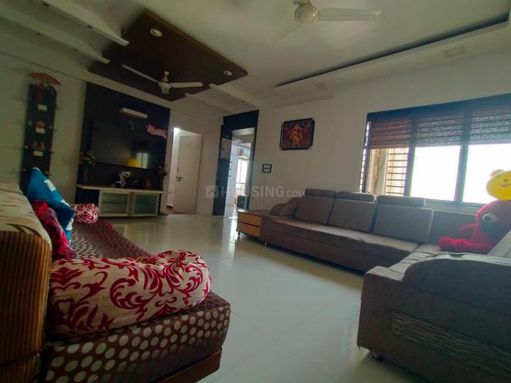 Shyamal Main Image 1