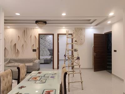 Living Room Image of 1350 Sq.ft 4 BHK Apartment / Flat for sale in Sector 38 Rohini New Delhi for Rs. 10500000