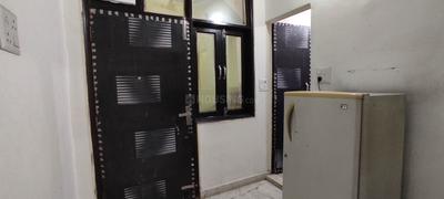 Image of 450 Sq.ft 1 RK Builder Floor for rent in Ramesh Nagar, New Delhi for Rs. 19000