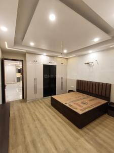 Bedroom Image of 2000 Sq.ft 4 BHK Builder Floor for sale in Laxmi Nagar New Delhi for Rs. 23000000