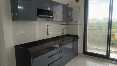 Kitchen Image of 850 Sq.ft 2 BHK Apartment / Flat for rent in Vascon Citron, Wagholi Pune for Rs. 19000