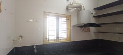 Kitchen Image of 1000 Sq.ft 2 BHK Builder Floor for rent in Venkitta Puram Coimbatore for Rs. 15000
