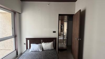 Bedroom Image of 616 Sq.ft 1 BHK Apartment / Flat for sale in Lodha Amara, Kolshet Thane for Rs. 7800000