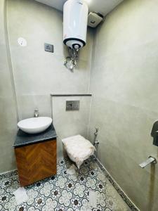 Image of 900 Sq.ft 3 BHK Builder Floor for sale in Govindpuri, New Delhi for Rs. 6000000