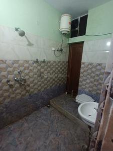 Bathroom Image of 1800 Sq.ft 3 BHK Apartment / Flat for rent in Nirman Nagar Jaipur for Rs. 22000