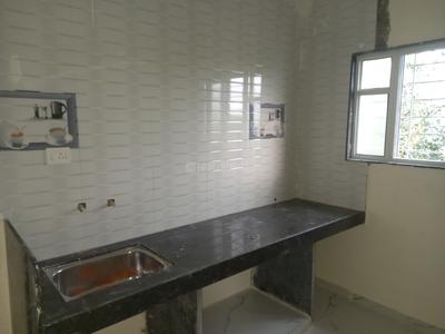 Kitchen Image of 820 Sq.ft 2 BHK Apartment / Flat for rent in Ghorpadi Pune for Rs. 21000