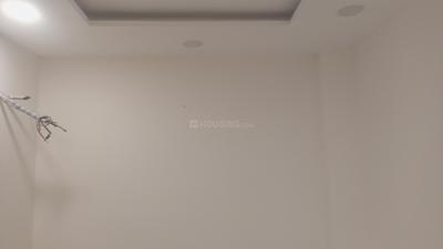 Bedroom Image of 500 Sq.ft 2 BHK Builder Floor for sale in Pitampura New Delhi for Rs. 8500000