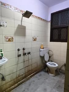 Image of 765 Sq.ft 2 BHK Builder Floor for sale in Mayur Vihar Phase 1, New Delhi for Rs. 6000000