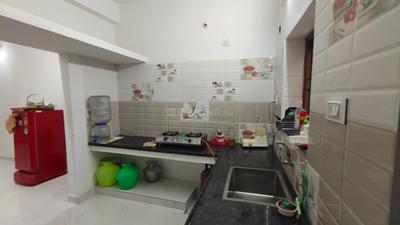 Kitchen Image of 800 Sq.ft 2 BHK Builder Floor for rent in Iyyappanthangal Chennai for Rs. 16500