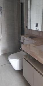 Bathroom Image of 980 Sq.ft 2 BHK Apartment / Flat for rent in Supreme Lake Florence, Powai Mumbai for Rs. 110000