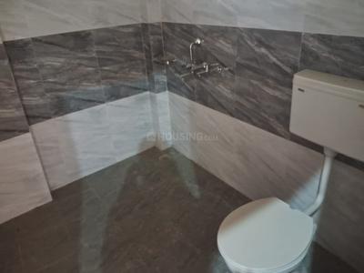 Bathroom Image of 1250 Sq.ft 6 BHK Independent House for sale in Krishna Nagar Lucknow for Rs. 12000000