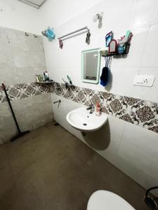 Bathroom Image of 1586 Sq.ft 3 BHK Apartment / Flat for rent in Praneeth Elite, Kollur Hyderabad for Rs. 38000