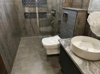 Bathroom Image of 1890 Sq.ft 3 BHK Builder Floor for sale in Mansarover Garden New Delhi for Rs. 36000000