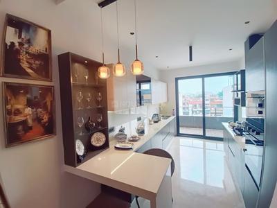 4 BHK Independent Builder Floor
