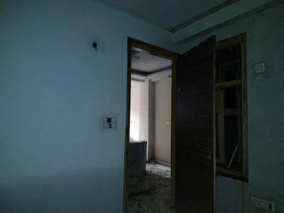 Bedroom Image of 650 Sq.ft 2 BHK Apartment / Flat for sale in Sangam Vihar New Delhi for Rs. 3300000