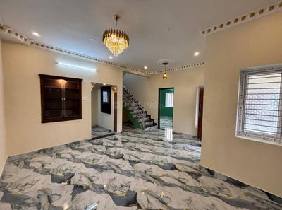 Living Room Image of 2000 Sq.ft 4 BHK Independent House for sale in Mathpurena Raipur for Rs. 5530000