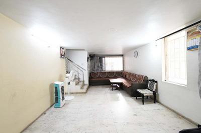 Hall Image of 1548 Sq.ft 4 BHK Apartment / Flat for sale in Usmanpura Ahmedabad for Rs. 13500000