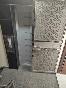 Bedroom Image of 1800 Sq.ft 3 BHK Builder Floor for rent in Subhash Nagar New Delhi for Rs. 45000