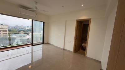 Bedroom Image of 1300 Sq.ft 3 BHK Apartment / Flat for sale in Khar West Mumbai for Rs. 70000000