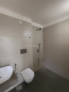 Bathroom Image of 1250 Sq.ft 3 BHK Apartment / Flat for rent in Shivalik Green View, Shantigram Ahmedabad for Rs. 58000