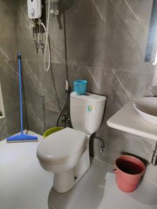Common Bathroom Image of 800 Sq.ft 2 BHK Apartment / Flat for sale in Srishti Pride, Bhandup West Mumbai for Rs. 16000000
