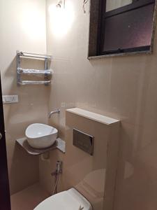 Bathroom Image of 748 Sq.ft 2 BHK Apartment / Flat for rent in Shrikunj Sky, Sola Ahmedabad for Rs. 38000