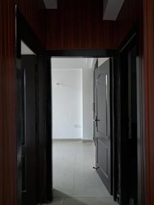 Passage Image of 900 Sq.ft 2 BHK Apartment / Flat for sale in Amrapali Platinum, Sector 119 Noida for Rs. 8800000
