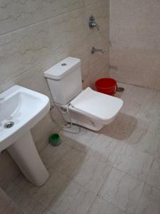 Bathroom Image of 1000 Sq.ft 3 BHK Builder Floor for sale in Friends Enclave Zirakpur for Rs. 4550000
