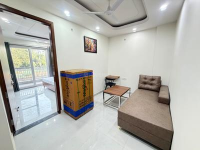 Bedroom Image of 980 Sq.ft 1 BHK Builder Floor for rent in HUDA Plot Sector 38, Sector 38 Gurgaon for Rs. 33000