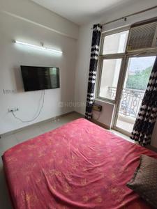 Bedroom Image of 800 Sq.ft 2 BHK Apartment / Flat for rent in Shree Vardhman Mantra, Sector 67 Gurgaon for Rs. 28000