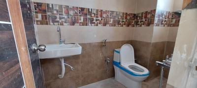 Bathroom Image of 9000 Sq.ft 10 BHK Independent House for sale in Gachibowli Hyderabad for Rs. 52000000
