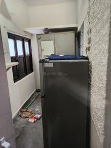 Kitchen Image of 630 Sq.ft 1 BHK Builder Floor for rent in Model Town New Delhi for Rs. 15000