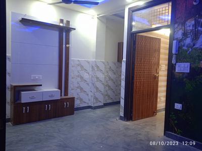 Bedroom Image of 650 Sq.ft 1 BHK Builder Floor for rent in Nawada New Delhi for Rs. 10000