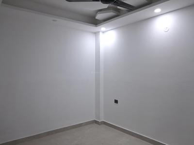 Bedroom Image of 1500 Sq.ft 4 BHK Apartment / Flat for sale in JMD Aashirwad Apartment, Sector 73 Noida for Rs. 5500000