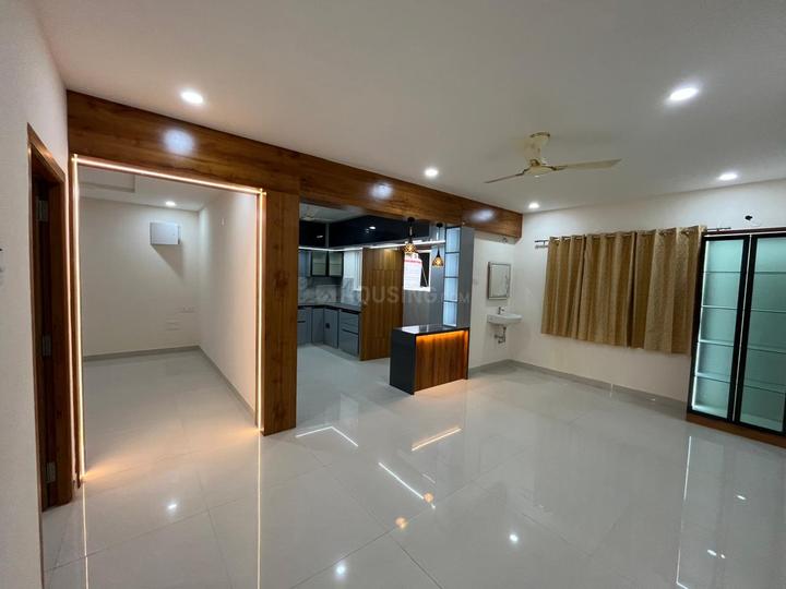 Udaya Skyvert Main Image 1