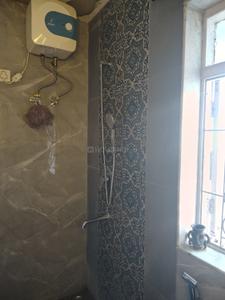 Bathroom Image of 751 Sq.ft 2 BHK Apartment / Flat for sale in Ballygunge Kolkata for Rs. 9500000