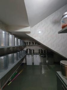 Kitchen Image of 4480 Sq.ft 4 BHK Villa for sale in Science City Ahmedabad for Rs. 70000000
