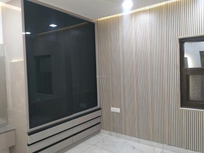 Bedroom Image of 850 Sq.ft 2 BHK Apartment / Flat for sale in LIG Apartment, Vikaspuri New Delhi for Rs. 9000000