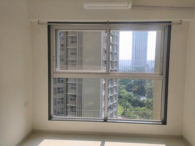 Bedroom Image of 1850 Sq.ft 3 BHK Apartment / Flat for sale in Godrej The Trees, Vikhroli East Mumbai for Rs. 72000000