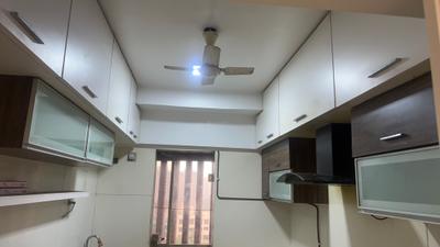 Kitchen Image of 1700 Sq.ft 3 BHK Apartment / Flat for rent in RNA Continental, Chembur Mumbai for Rs. 140000