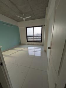 Bedroom Image of 2590 Sq.ft 3 BHK Apartment / Flat for rent in Riviera Prestige, Sarkhej Ahmedabad for Rs. 45000