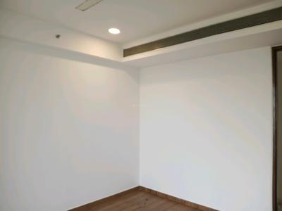 Bedroom Image of 1300 Sq.ft 3 BHK Apartment / Flat for sale in Raheja Acropolis, Chembur Mumbai for Rs. 35000000