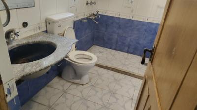 Image of 2400 Sq.ft 5 BHK Apartment / Flat for rent in DDA Flats Munirka, Munirka, New Delhi for Rs. 81000