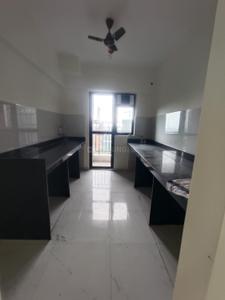 Kitchen Image of 650 Sq.ft 2 BHK Apartment / Flat for rent in Runwal Gardens, Dombivli East Thane for Rs. 18000