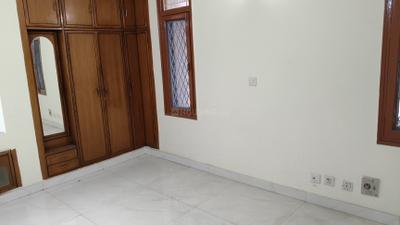 Bedroom Image of 1800 Sq.ft 3 BHK Apartment / Flat for rent in Aastha Kunj Apartments, Sector 3 Dwarka New Delhi for Rs. 45000