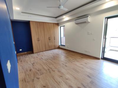 Bedroom Image of 2700 Sq.ft 4 BHK Builder Floor for sale in Karkardooma New Delhi for Rs. 55000000