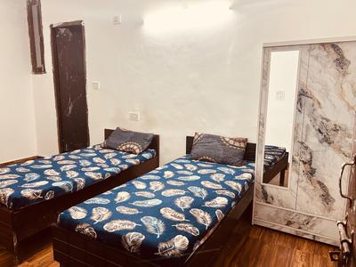 Bedroom Image of BTS -PG, SINGH NIWAS in Noida Extension, Greater Noida