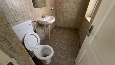 Image of 2950 Sq.ft 4 BHK Apartment / Flat for rent in Puri Diplomatic Greens, Sector 110A, Gurgaon for Rs. 76000