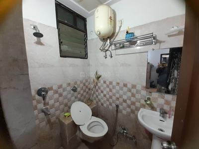Bathroom Image of 900 Sq.ft 2 BHK Apartment / Flat for sale in Civil Lines Allahabad for Rs. 9800000